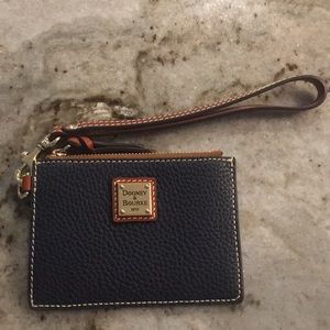 Dooney & Bourke Zip ID wristlet credit card holder Navy